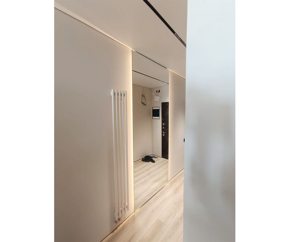 Большое зеркало с подсветкой арт. 1015